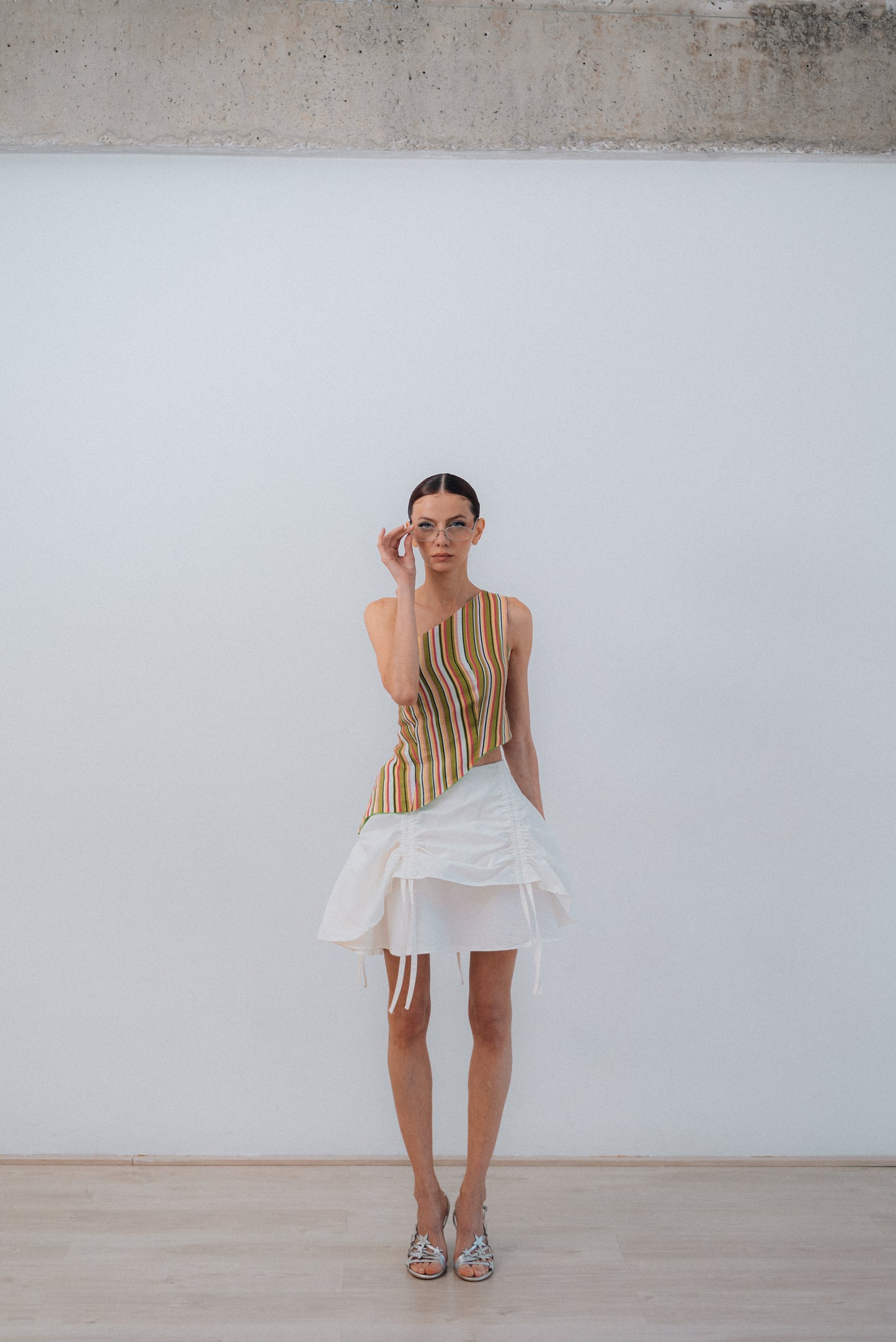 Faldilla Blanca Deadline Diva