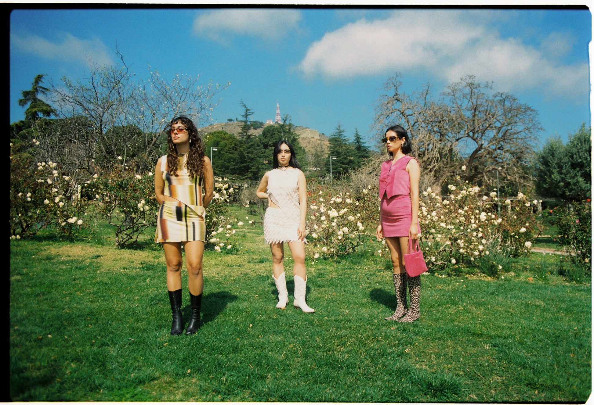 summer skirt, summer outfit, white summer outfit, ruffles skirt, sustainable fashion brand